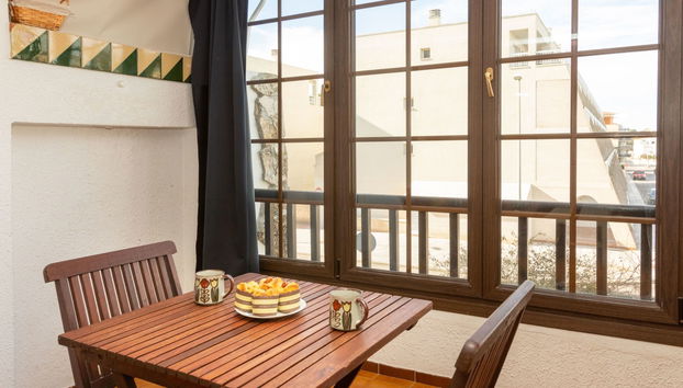 Apartamento en l'Escala con piscina y jardín - Foto 2