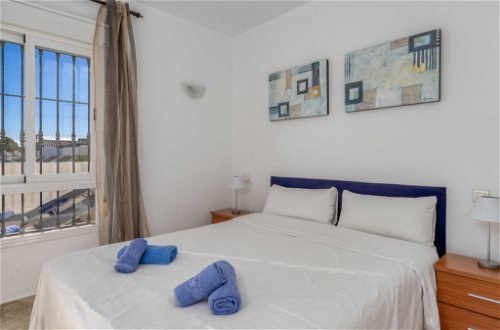 Foto 4 - Apartamento de 2 habitaciones en Marbella con piscina y vistas al mar