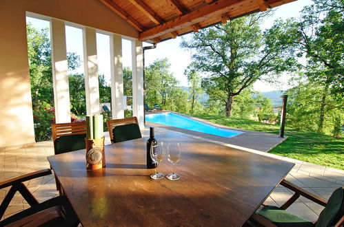 Photo 4 - Maison de 4 chambres à Buzet avec piscine privée et jardin