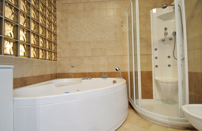 Casa de 4 quartos em Buzet com piscina privada e jardim - Foto 15