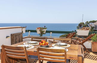 Foto 2 - Appartamento con 3 camere da letto a Tossa de Mar con terrazza