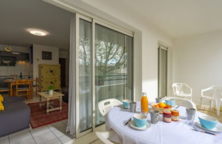 Foto 2 - Appartamento con 1 camera da letto a Royan con terrazza e vista mare