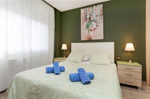 Foto 5 - Apartment mit 4 Schlafzimmern in Barcelona