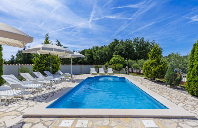 Casa de 7 quartos em Labin com piscina privada e jardim - Foto 3