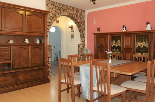 Photo 13 - 6 bedroom House in Labin with private pool and sea view