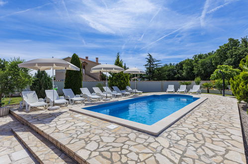 Photo 2 - Maison de 6 chambres à Labin avec piscine privée et jardin