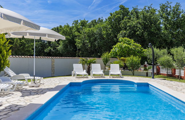 Casa de 7 quartos em Labin com piscina privada e jardim - Foto 31