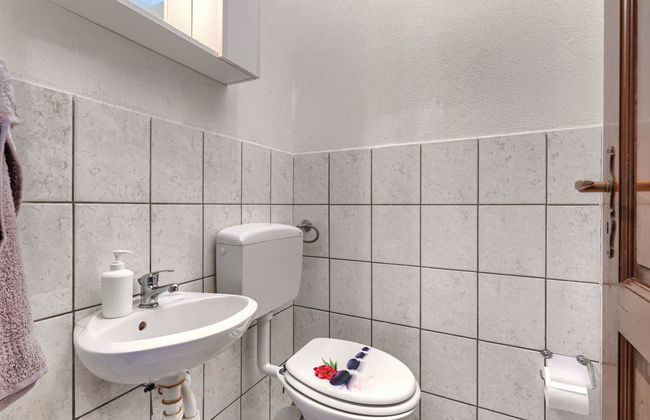 Casa de 7 quartos em Labin com piscina privada e jardim - Foto 35