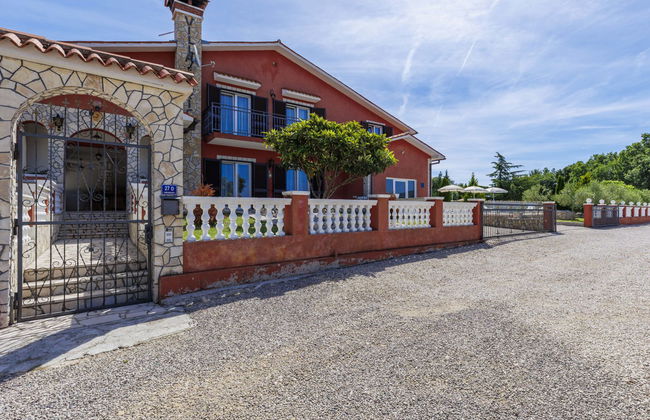 Casa de 7 quartos em Labin com piscina privada e jardim - Foto 15