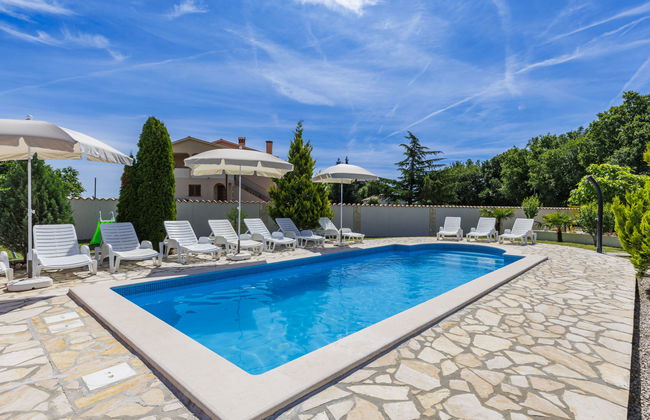 Casa de 7 quartos em Labin com piscina privada e jardim - Foto 28