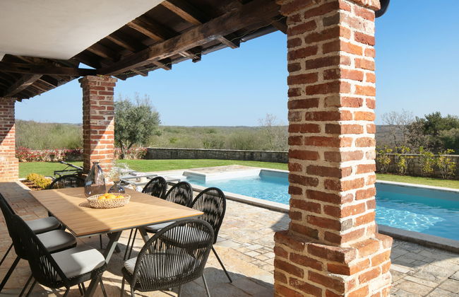Casa de 5 quartos em Sveti Lovreč com piscina privada e jardim - Foto 10