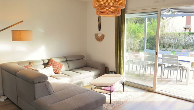 5 bedroom House in Azur with private pool and garden - Photo 4
