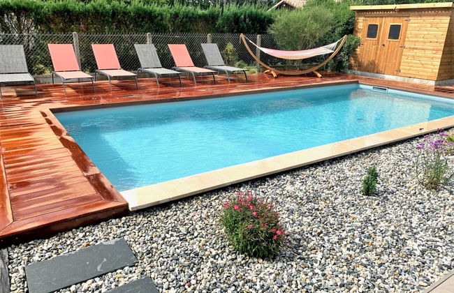 Casa de 5 quartos em Azur com piscina privada e jardim - Foto 16
