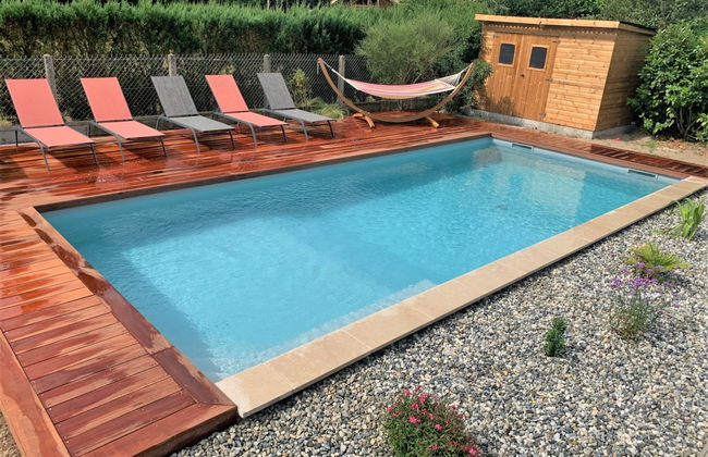 Casa de 5 quartos em Azur com piscina privada e jardim - Foto 1