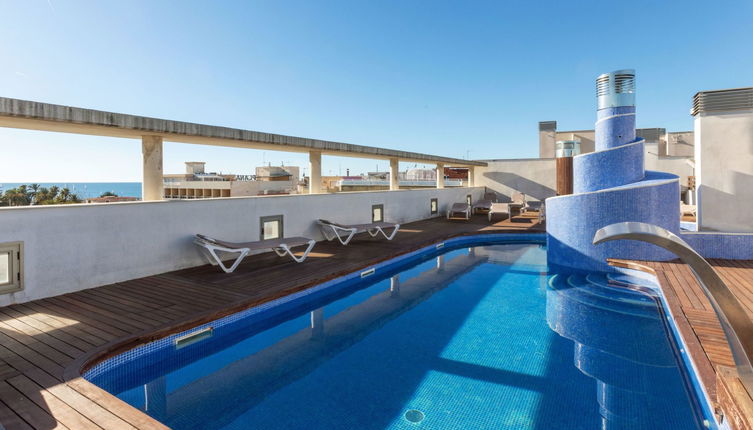 Foto 1 - Apartamento de 2 quartos em Salou com piscina e terraço