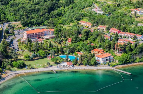 Foto 40 - Appartamento a Pirano con piscina e giardino