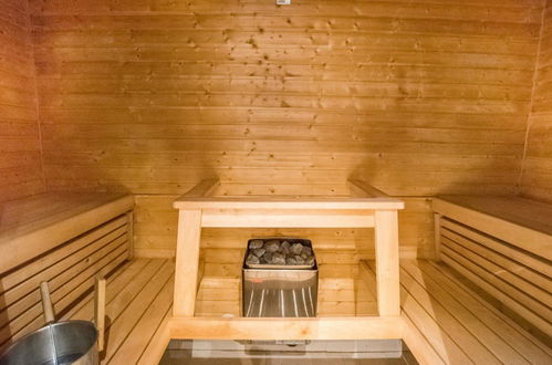 Foto 8 - Casa de 4 quartos em Inari com sauna e vista para a montanha