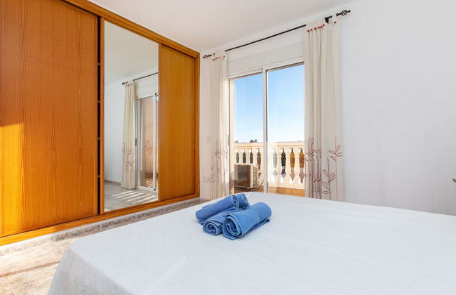 Casa de 4 quartos em Vinaròs com piscina e jardim - Foto 11
