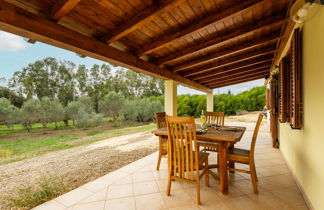 Photo 3 - Maison de 1 chambre à Muravera avec jardin et vues à la mer