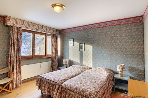 Photo 9 - 4 bedroom Apartment in Crans-Montana with terrace and mountain view