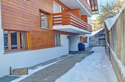 Photo 18 - 4 bedroom Apartment in Crans-Montana with terrace and mountain view