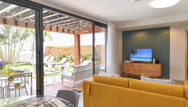 Casa de 2 habitaciones en San Bartolomé de Tirajana con piscina privada y jardín - Foto 3