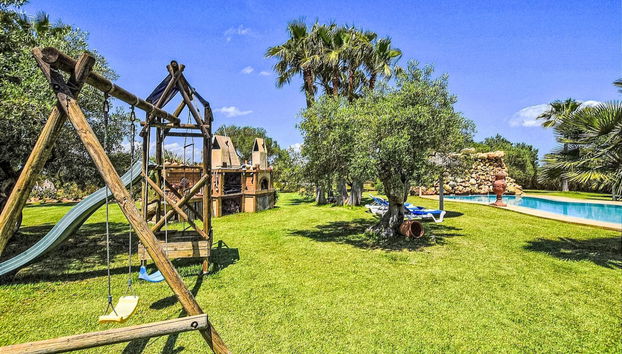 Casa de 5 quartos em Muro com piscina privada e jardim - Foto 4