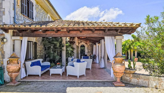 Casa de 5 quartos em Muro com piscina privada e jardim - Foto 2