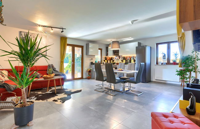 Casa de 3 quartos em Kršan com piscina privada e jardim - Foto 11