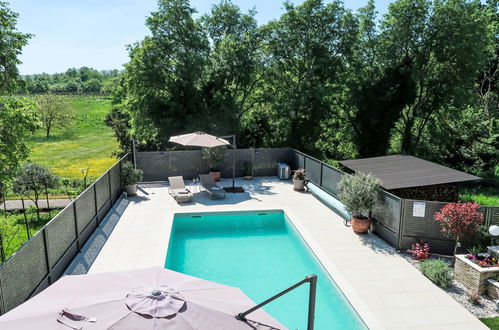 Photo 7 - Maison de 2 chambres à Kršan avec piscine privée et jardin