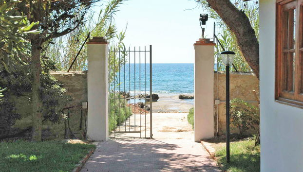 Casa de 3 quartos em Siracusa com piscina privada e jardim - Foto 2