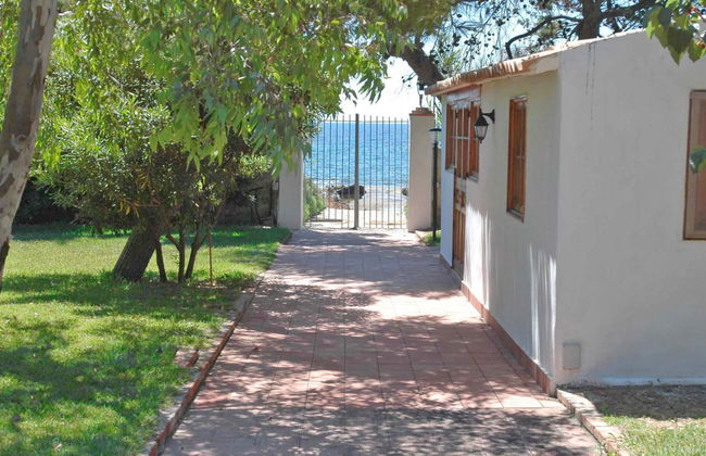 Casa de 3 quartos em Siracusa com piscina privada e jardim - Foto 26