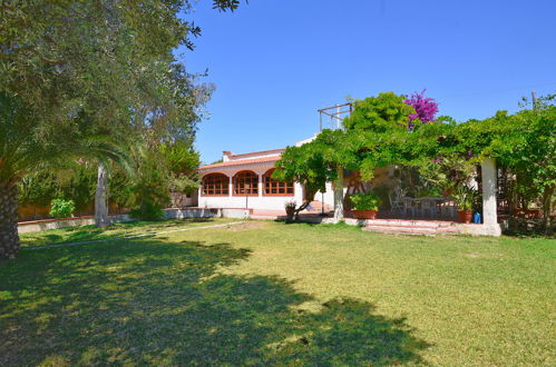 Foto 1 - Casa con 2 camere da letto a Siracusa con piscina privata e giardino