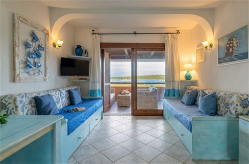 Foto 3 - Apartamento de 1 habitación en Golfo Aranci con jardín y vistas al mar
