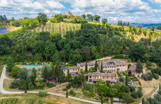 Photo 2 - Appartement de 2 chambres à San Gimignano avec piscine et jardin