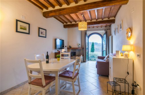Foto 5 - Apartment mit 2 Schlafzimmern in San Gimignano mit schwimmbad und terrasse