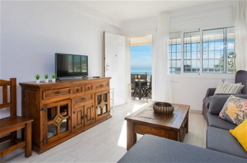 Photo 2 - Maison de 3 chambres à Vélez-Málaga avec vues à la mer