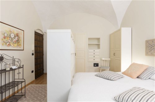 Foto 14 - Appartamento con 1 camera da letto a Bordighera con vista mare