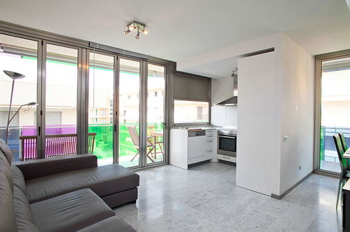 Foto 2 - Appartamento con 2 camere da letto a Cambrils con piscina e vista mare