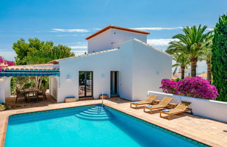 Foto 1 - Casa de 3 quartos em Jávea com piscina privada e vistas do mar