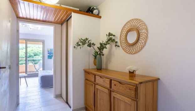 Apartment mit 1 Schlafzimmer in Hyères mit garten und terrasse - Foto 5