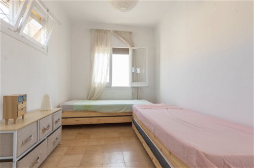 Foto 5 - Appartamento con 2 camere da letto a Torredembarra con piscina e vista mare