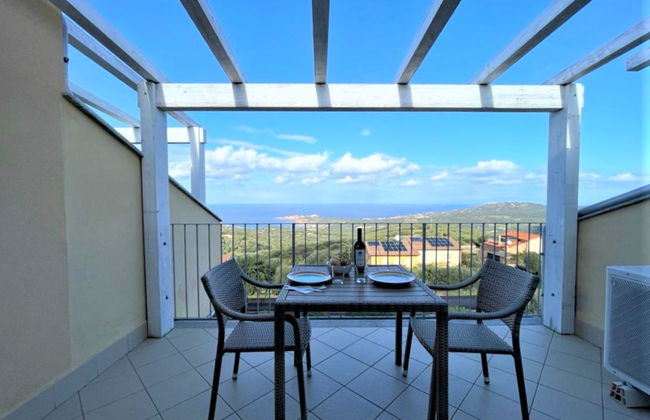 Appartement de 2 chambres à Trinità d'Agultu e Vignola avec piscine - Photo 18