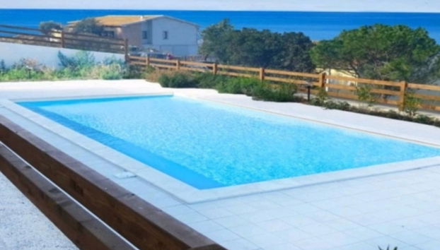 Appartement de 2 chambres à Trinità d'Agultu e Vignola avec piscine - Photo 2