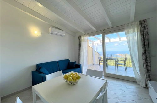 Foto 7 - Apartamento de 1 quarto em Trinità d'Agultu e Vignola com piscina e vistas do mar