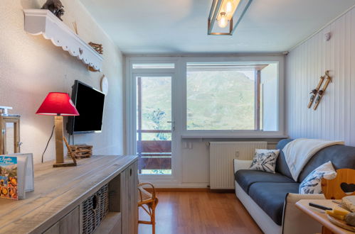 Foto 11 - Appartamento con 1 camera da letto a Les Belleville con vista sulle montagne