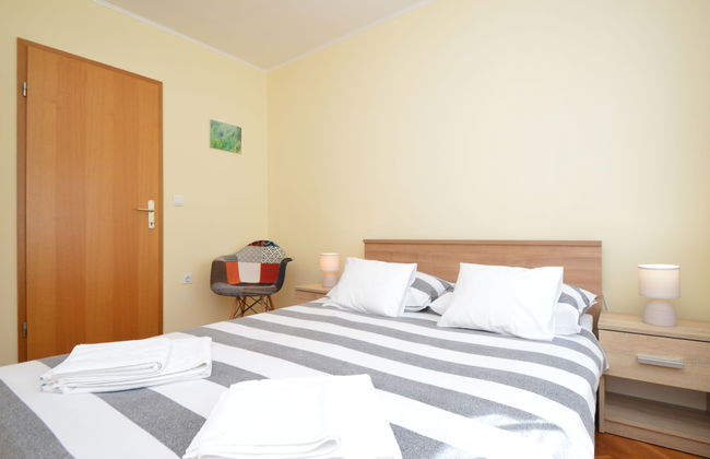 Casa de 4 quartos em Bilice com piscina privada e jardim - Foto 20