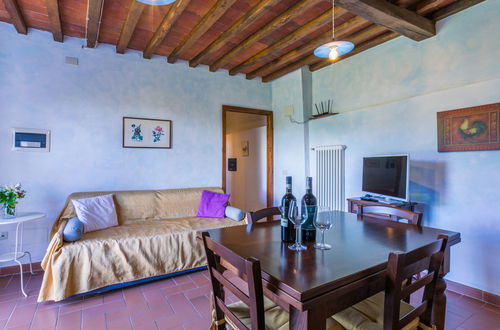 Photo 9 - 1 bedroom Apartment in Greve in Chianti with swimming pool and garden