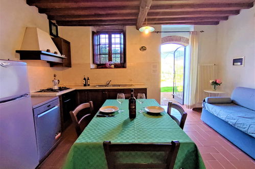 Photo 5 - 1 bedroom Apartment in Greve in Chianti with swimming pool and garden