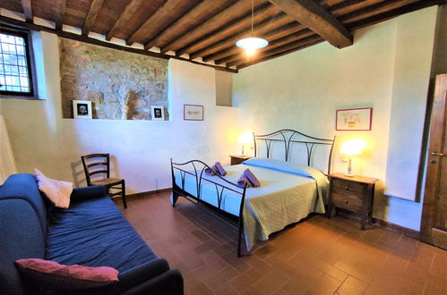 Photo 14 - 1 bedroom Apartment in Greve in Chianti with swimming pool and garden